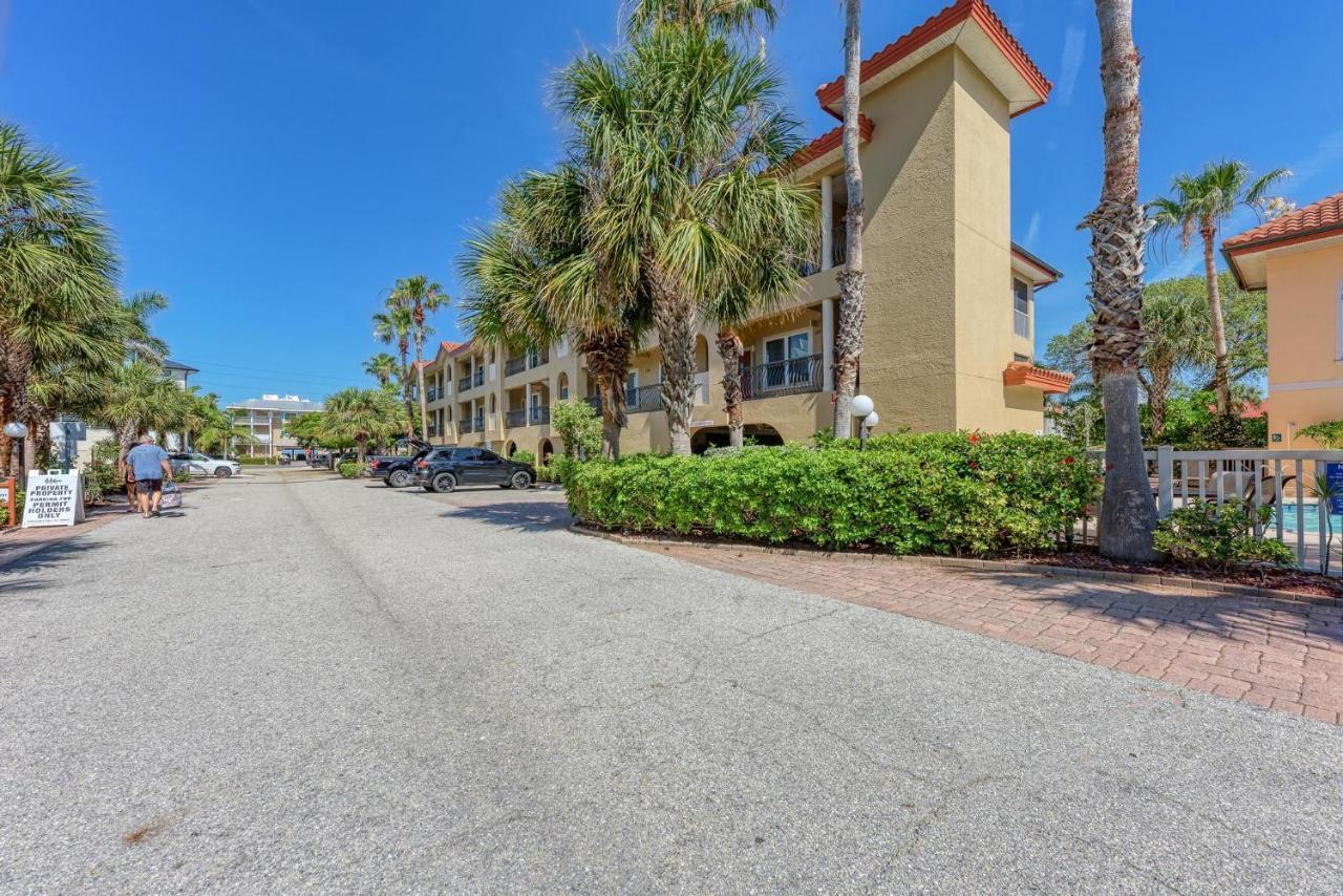Bradenton Club Bliss-3 Bedroom-2 Bathroom Condo-2 Pools-hottub-private Access Apartment Bradenton Beach