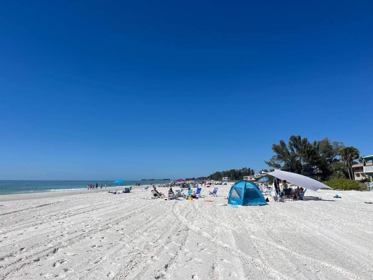 Bradenton Club Bliss-3 Bedroom-2 Bathroom Condo-2 Pools-hottub-private Access Bradenton Beach
