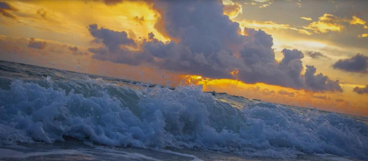 Bradenton Club Bliss-3 Bedroom-2 Bathroom Condo-2 Pools-hottub-private Access * Bradenton Beach