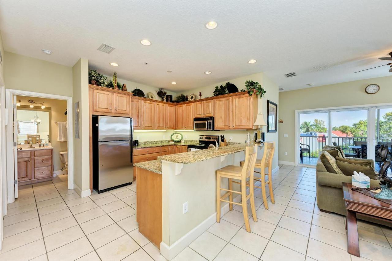 Bradenton Club Bliss-3 Bedroom-2 Bathroom Condo-2 Pools-hottub-private Access Apartment
